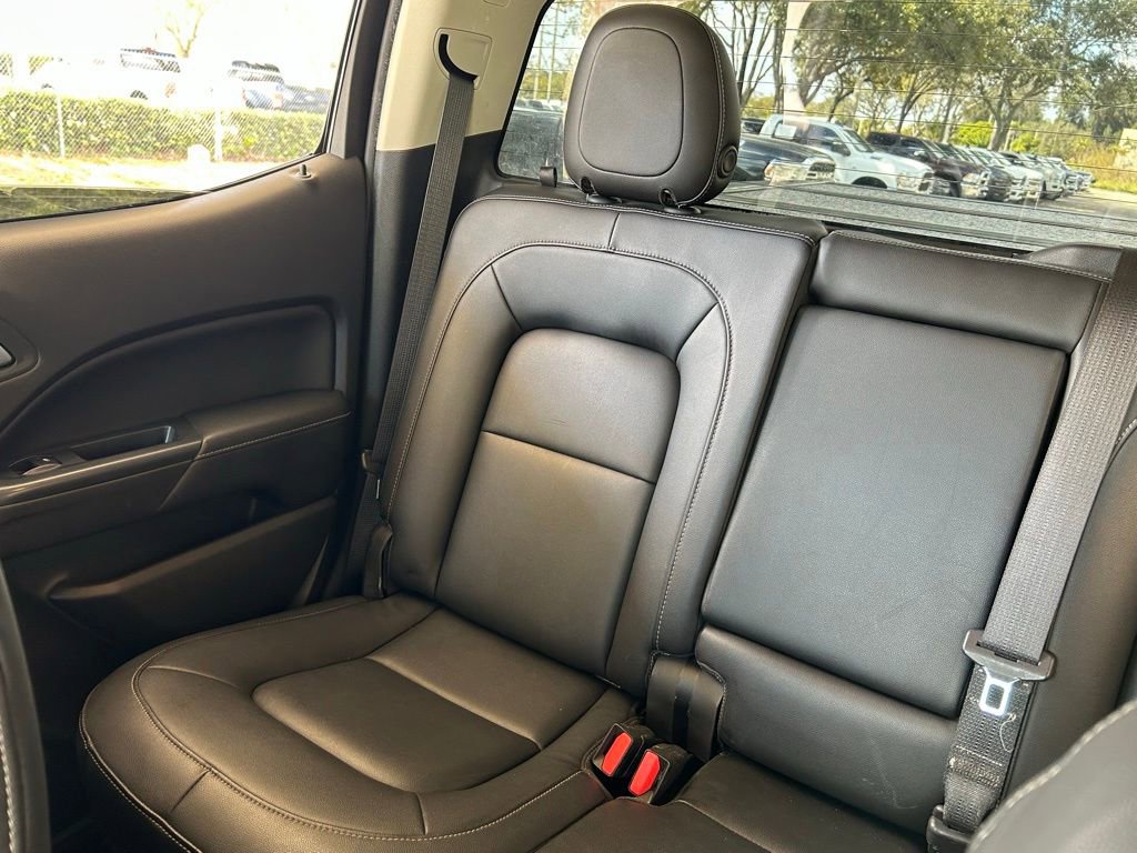 Used 2015 GMC Canyon SLT image 20