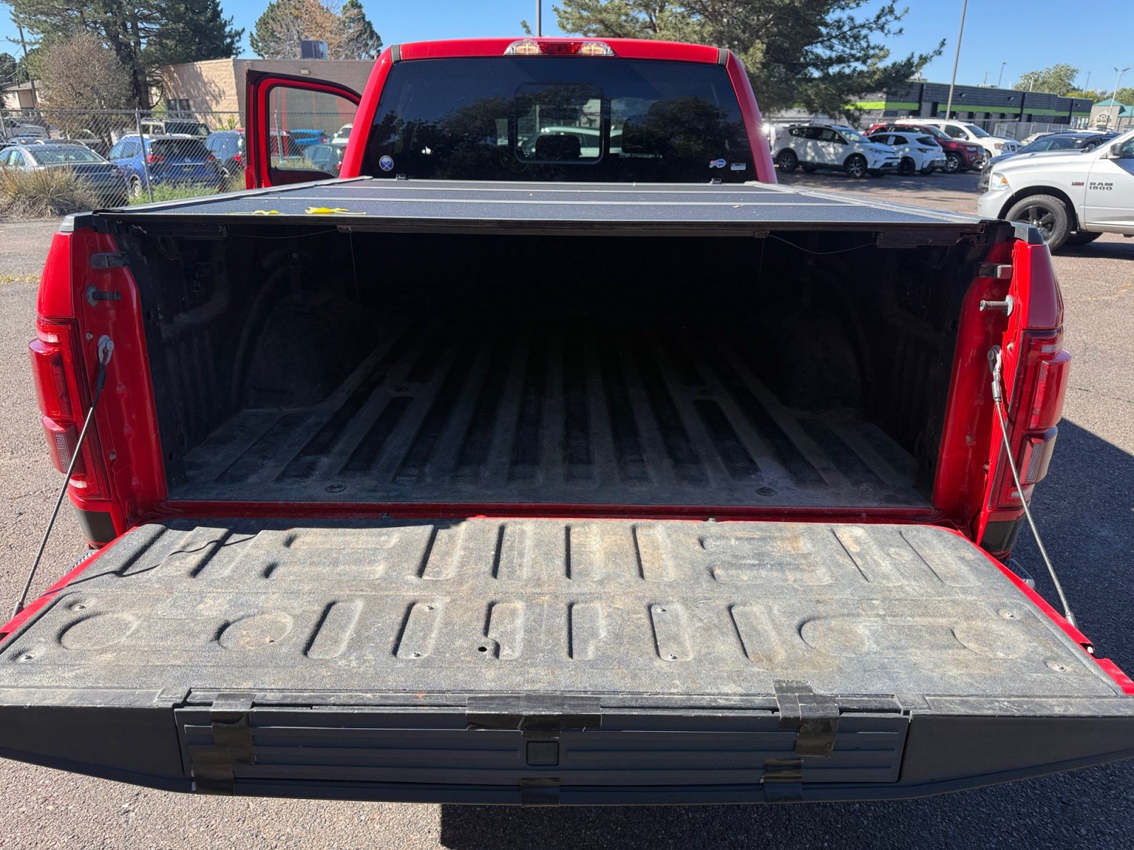 Used 2016 Ford F150 Lariat AWD/4WD image 32