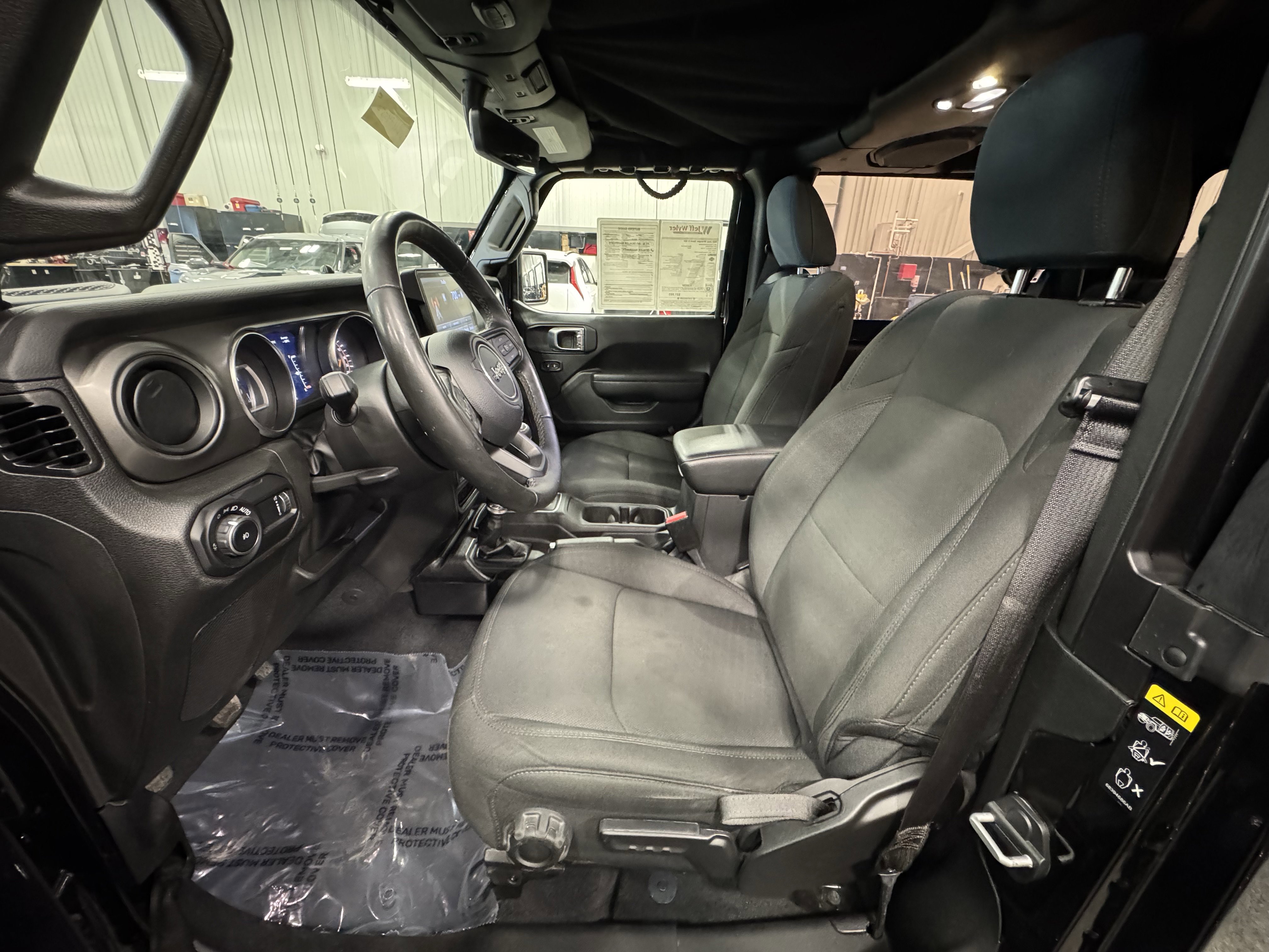 Used 2023 Jeep Wrangler Sport image 17