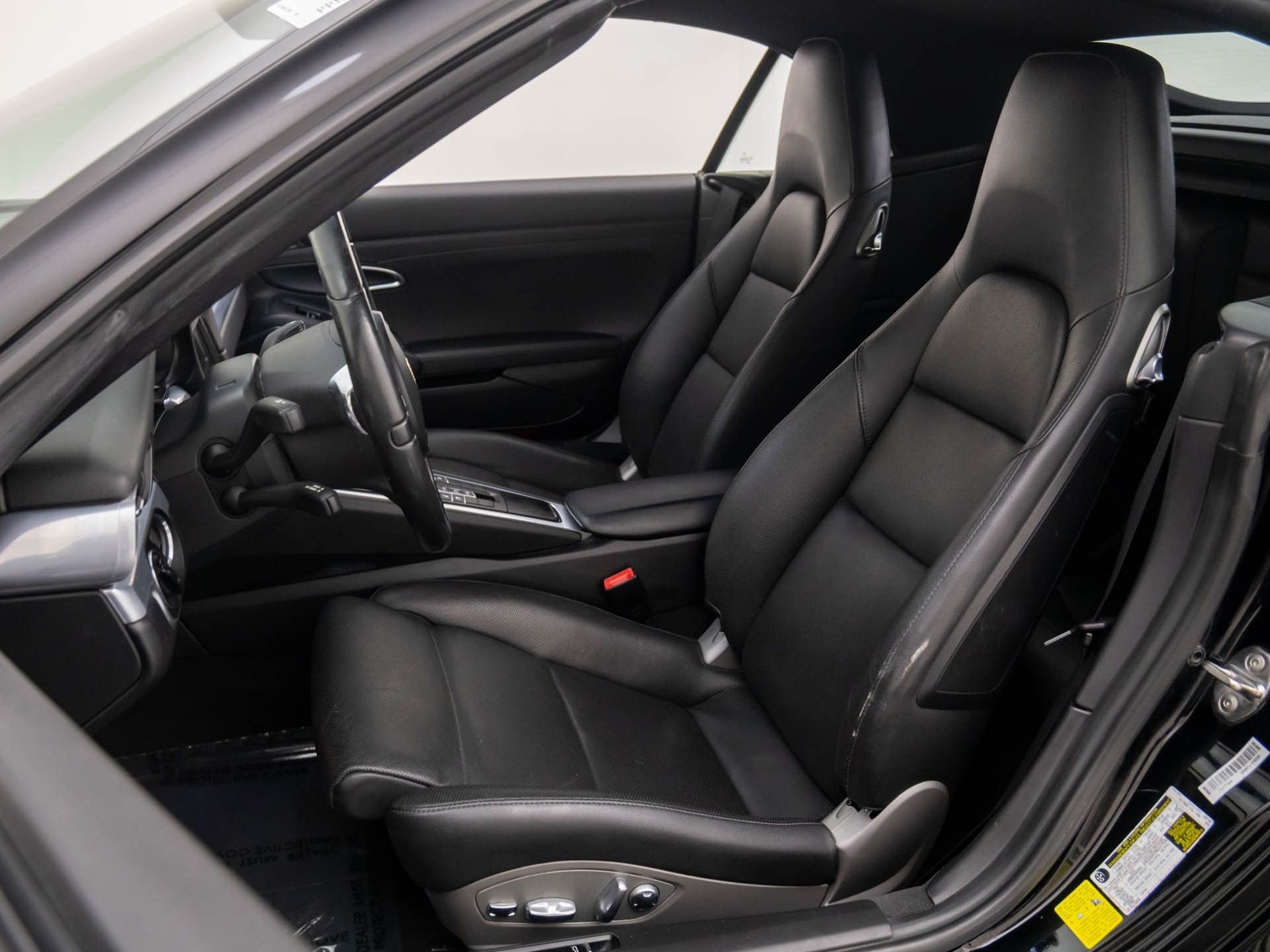 Used 2012 Porsche 911 Carrera S image 5