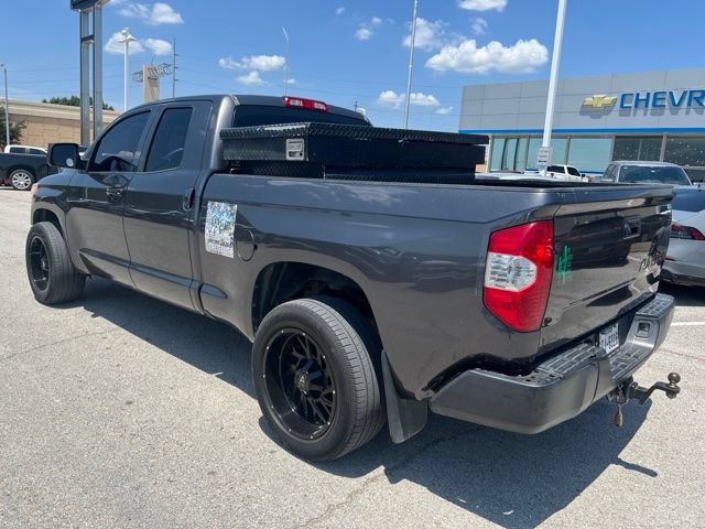Used 2015 Toyota Tundra SR w/ Tow Package RWD image 4
