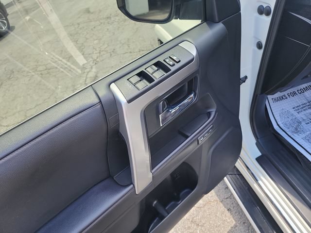 Used 2023 Toyota 4Runner SR5 AWD/4WD image 11