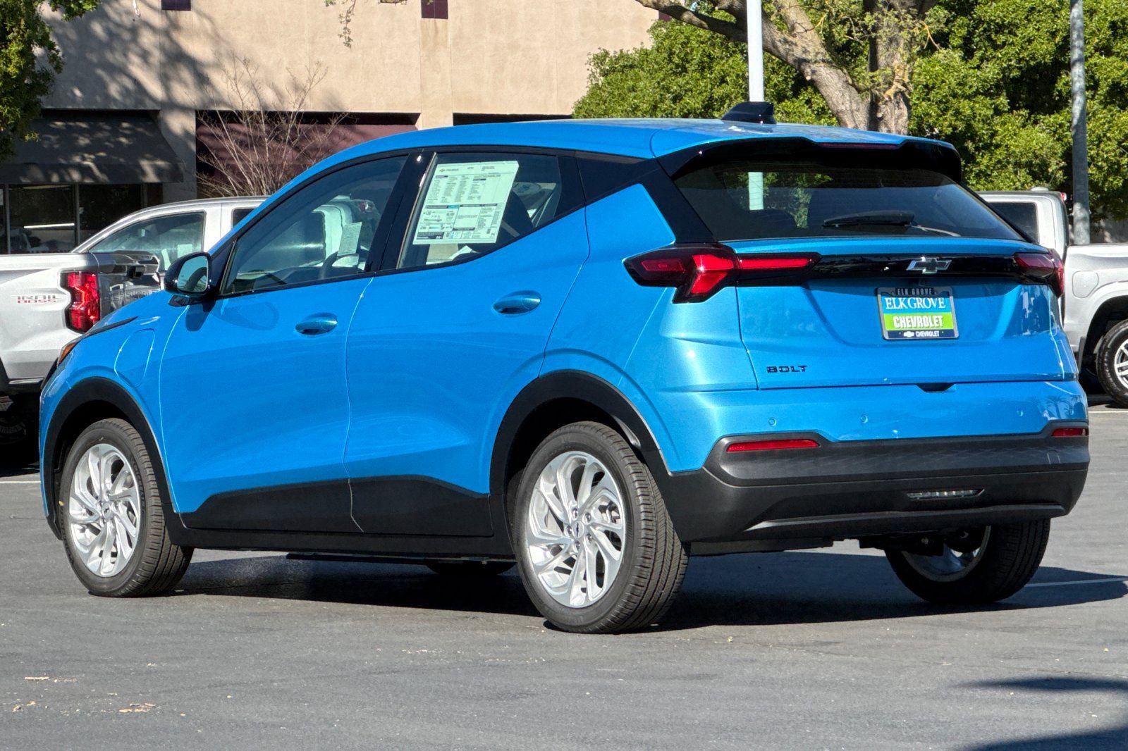 New 2027 Chevrolet Bolt LT w/ Comfort Package image 5