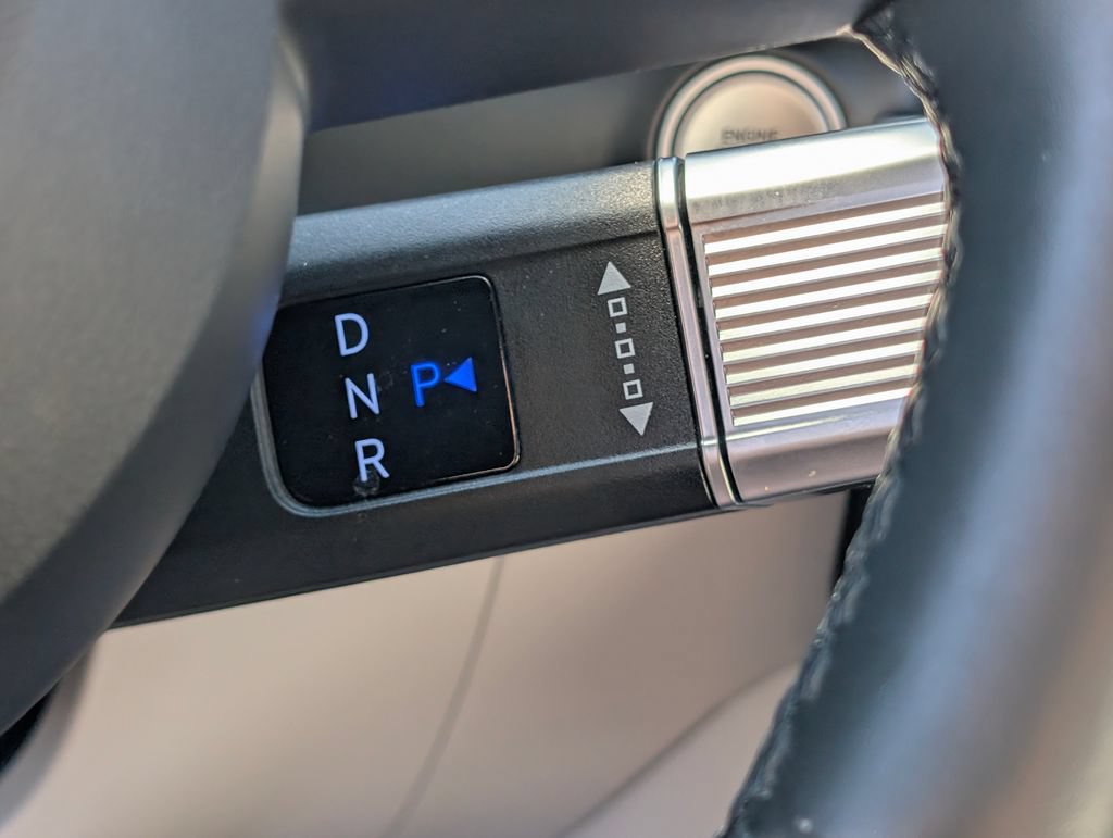 Used 2025 Hyundai Tucson Limited AWD/4WD image 33