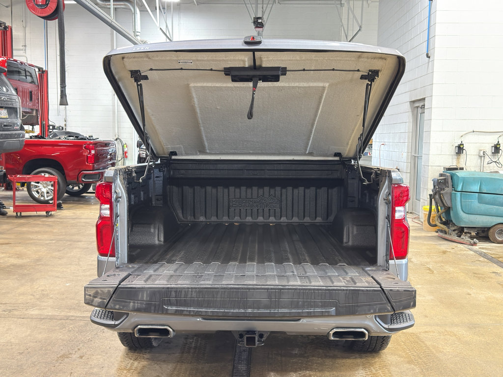 Used 2021 Chevrolet Silverado 1500 High Country w/ Technology Package image 46