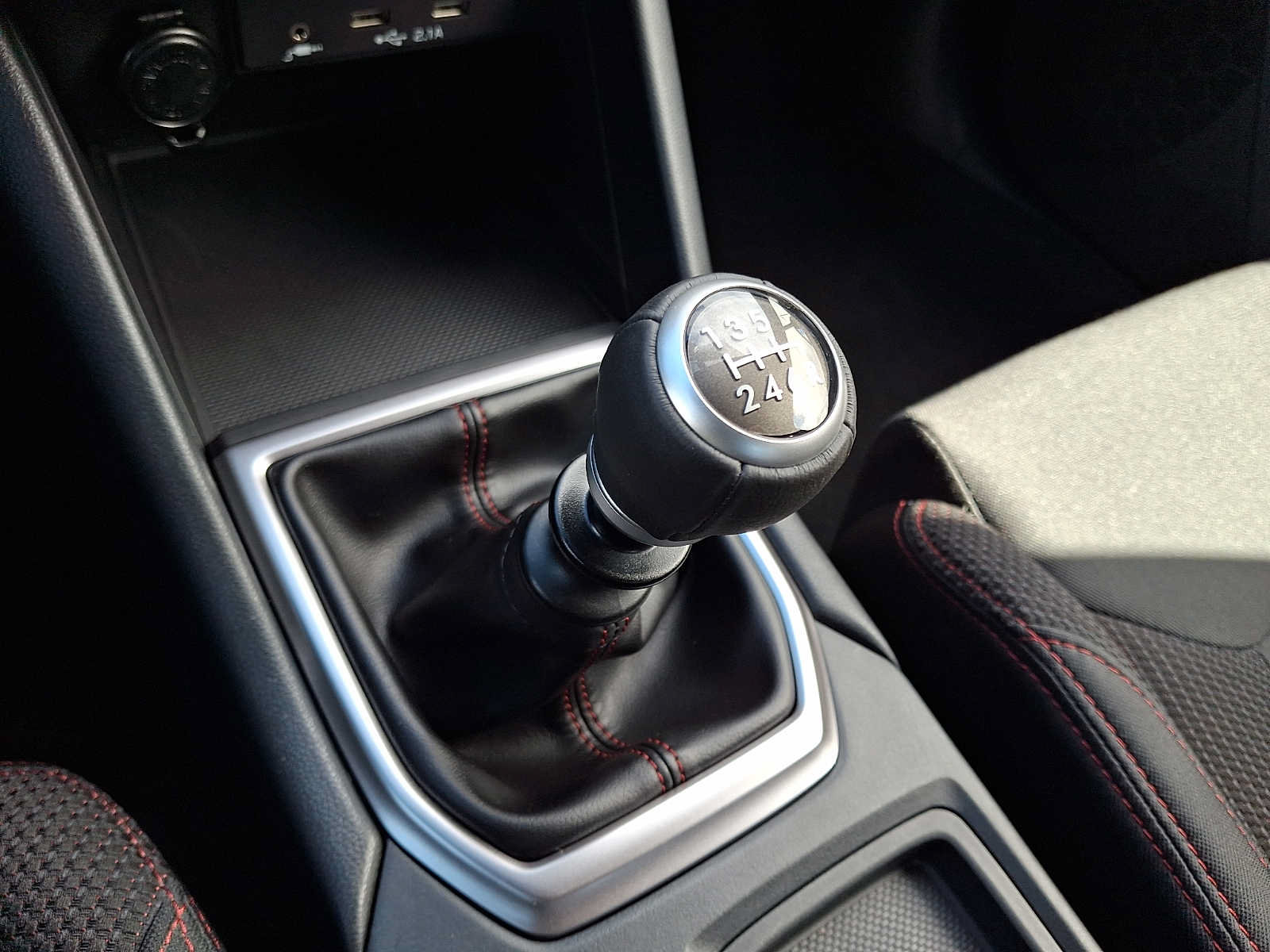 Used 2022 Subaru WRX Premium AWD/4WD image 14