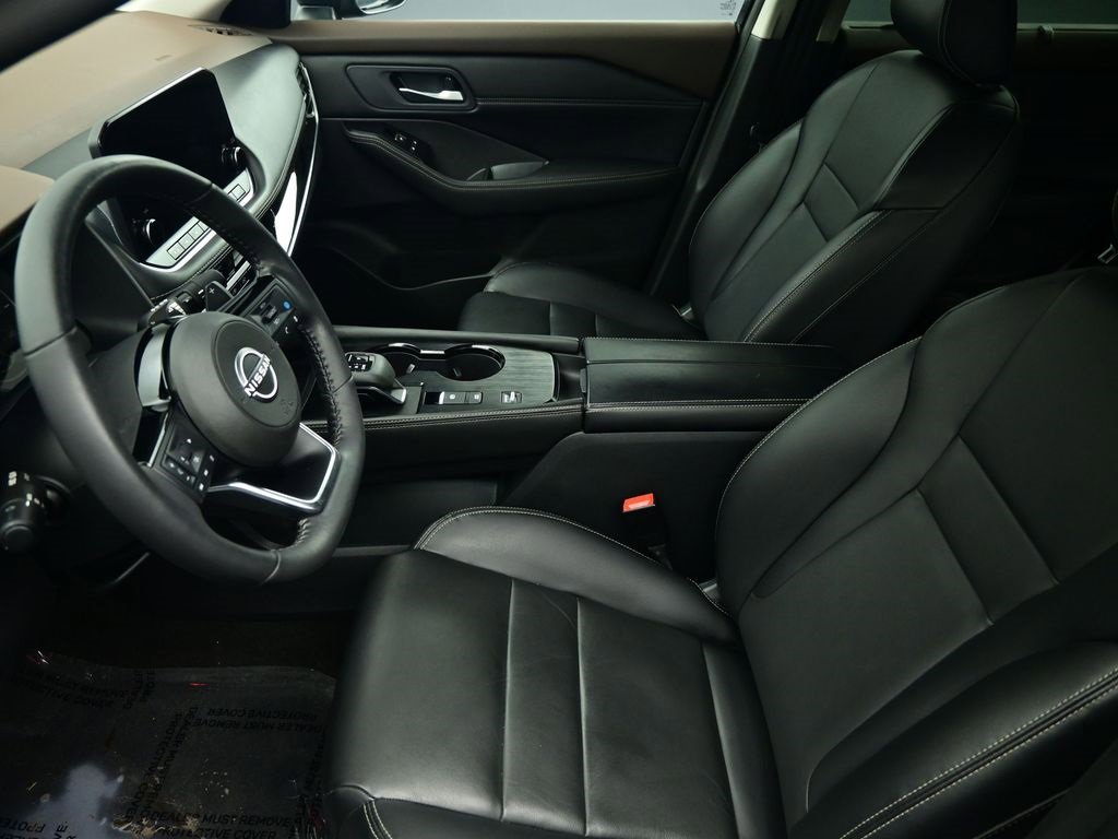 Used 2023 Nissan Rogue SL w/ SL Premium Package image 15