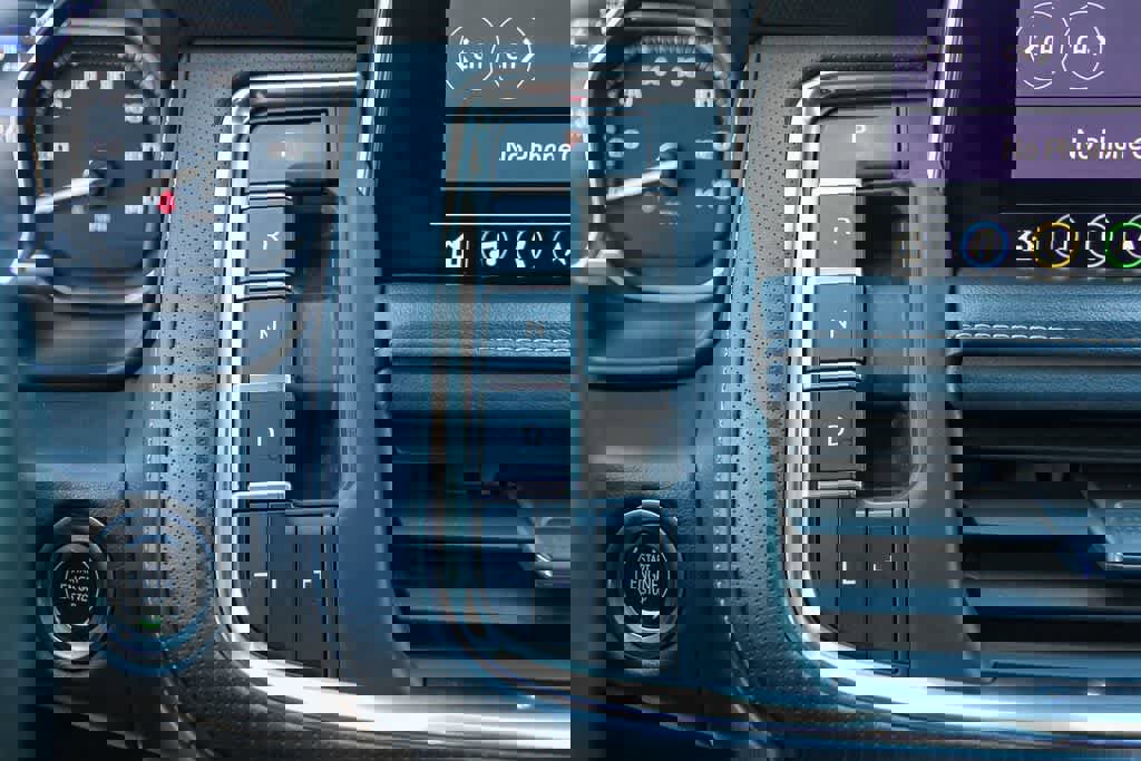 Used 2021 GMC Yukon AT4 w/ Rear Media and Nav Package image 21