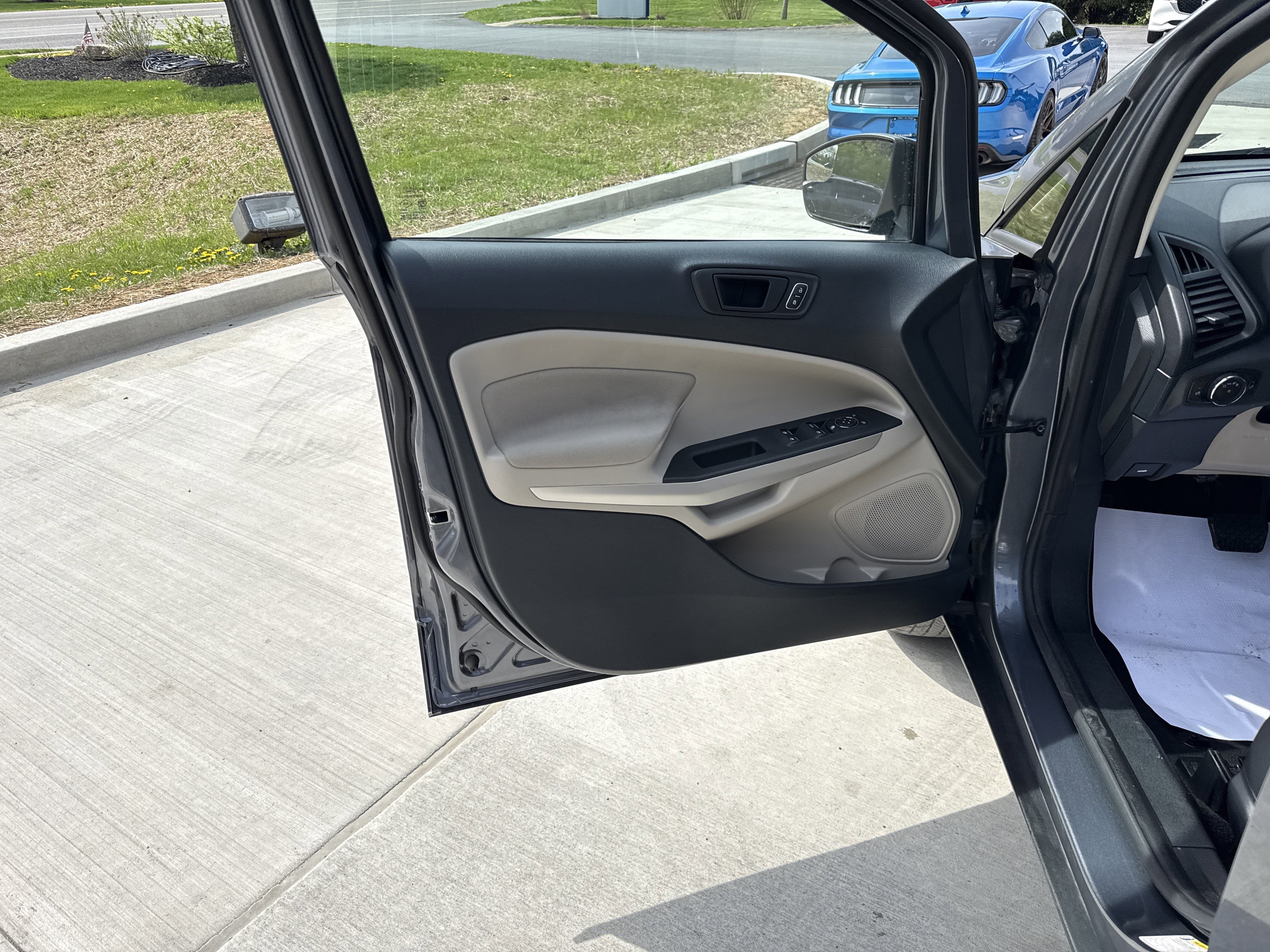 Used 2019 Ford EcoSport S FWD image 15