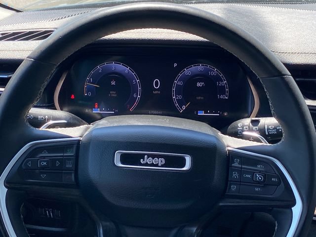 Used 2023 Jeep Grand Cherokee Limited AWD/4WD image 8