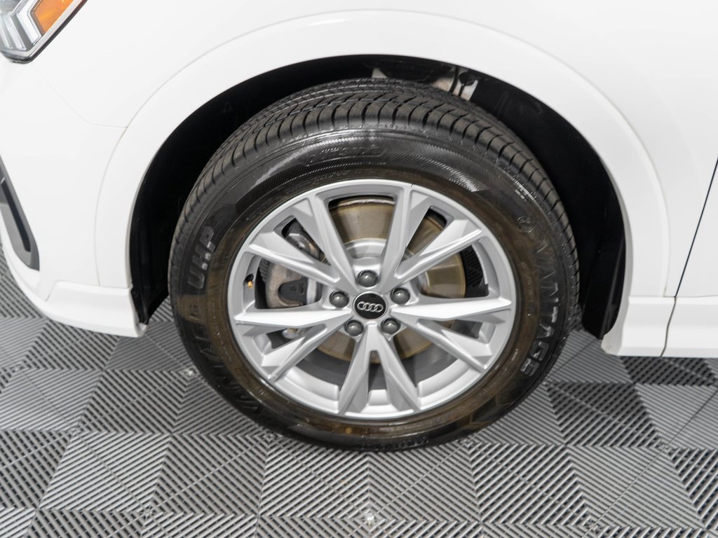 Used 2023 Audi Q3 2.0T Premium image 25