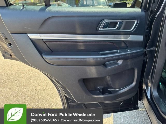 Used 2016 Ford Explorer Sport w/ Equipment Group 401A AWD/4WD image 28