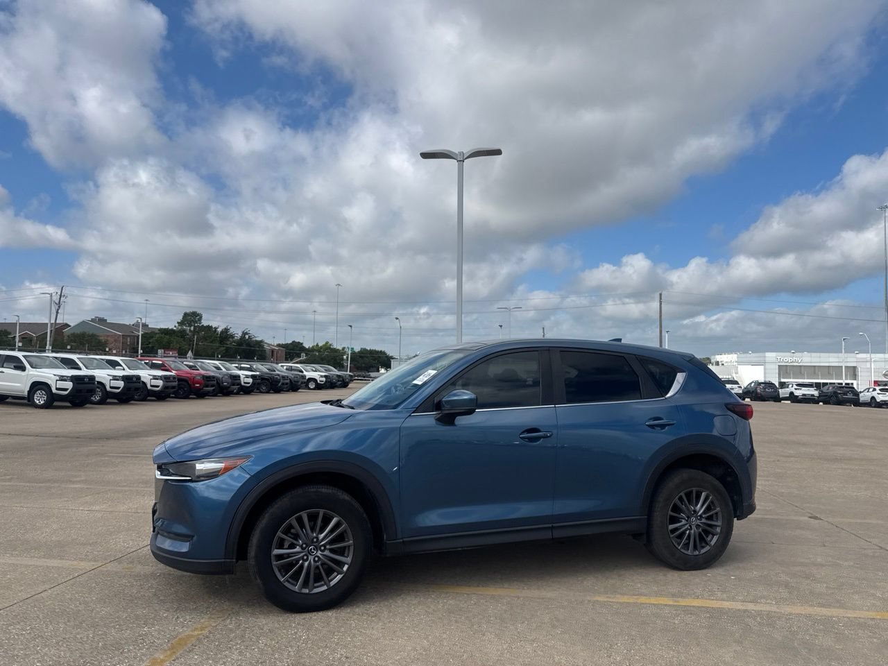 Used 2021 MAZDA CX-5 Touring FWD image 10