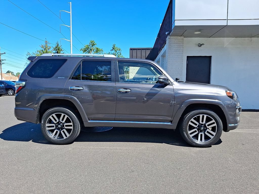 Used 2018 Toyota 4Runner Limited AWD/4WD image 7