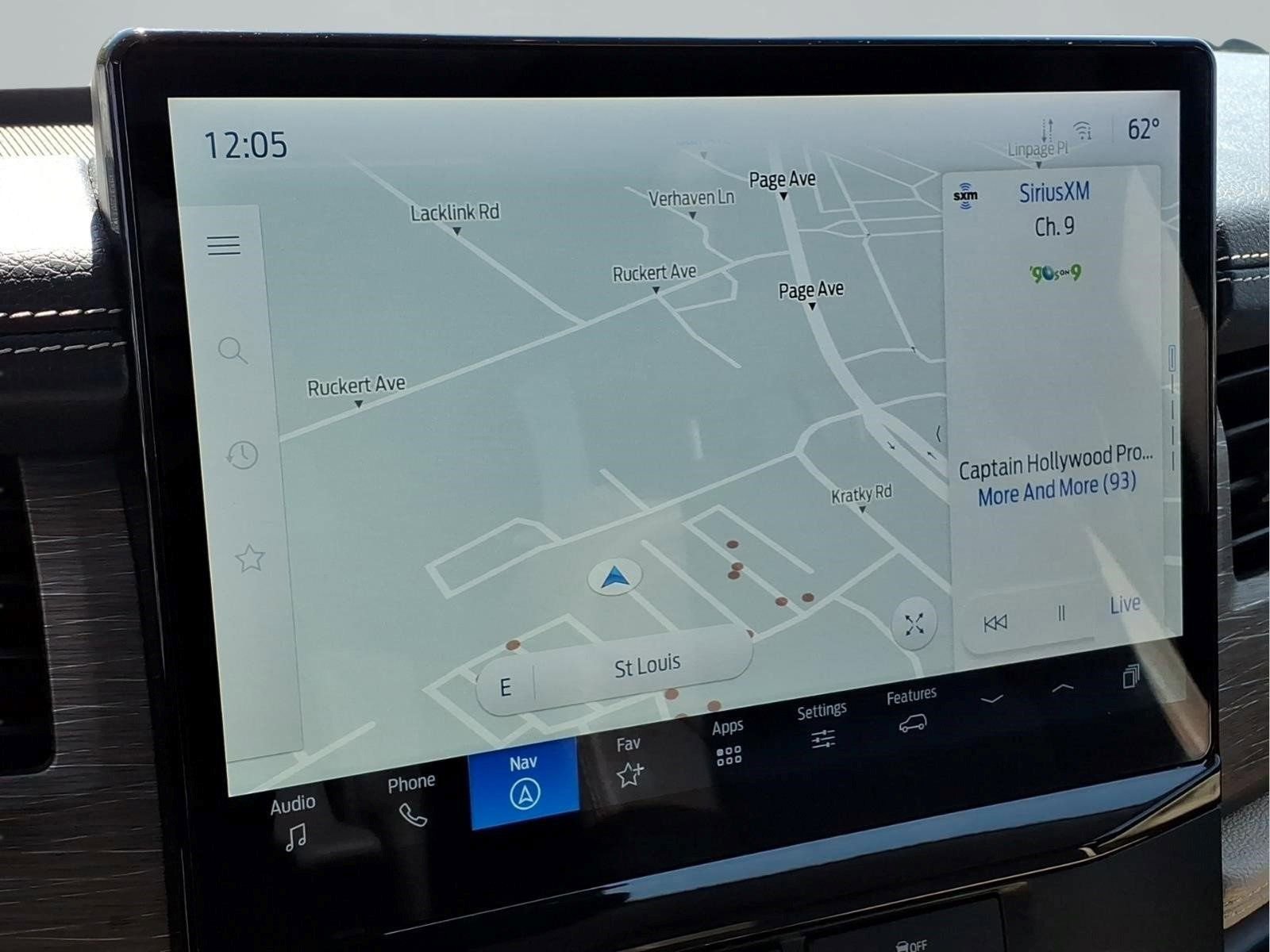 Used 2024 Ford Expedition Limited AWD/4WD image 6