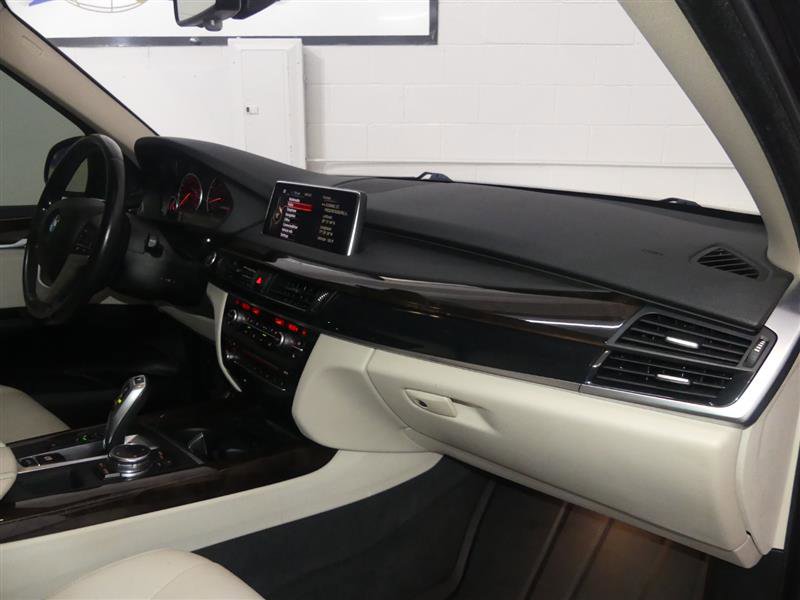 Used 2016 BMW X5 xDrive35i image 21