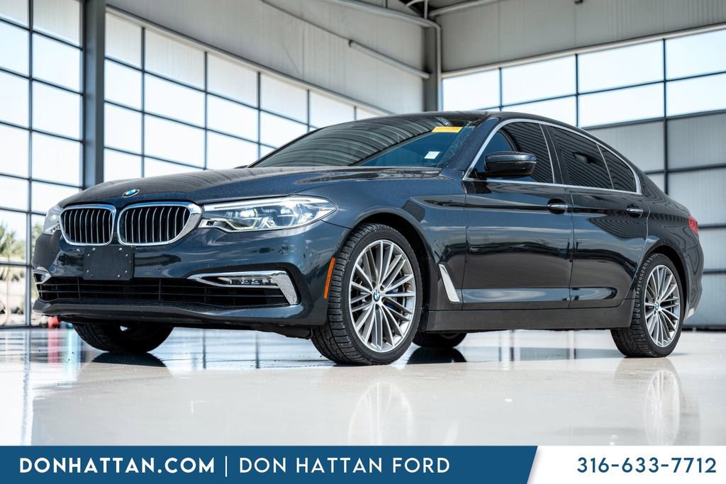 Used 2017 BMW 540i RWD image 1