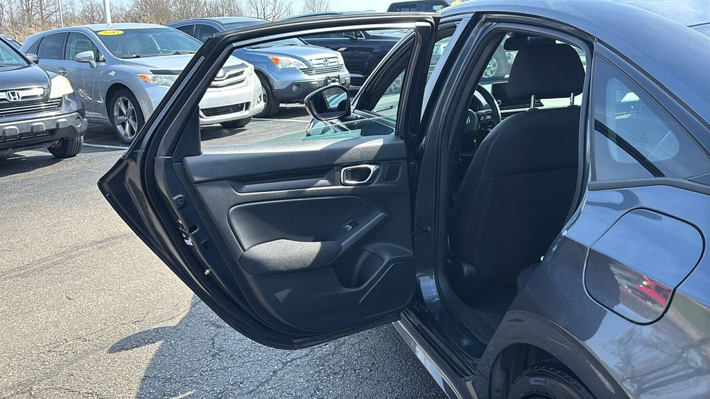 Used 2024 Honda Civic Sport image 28