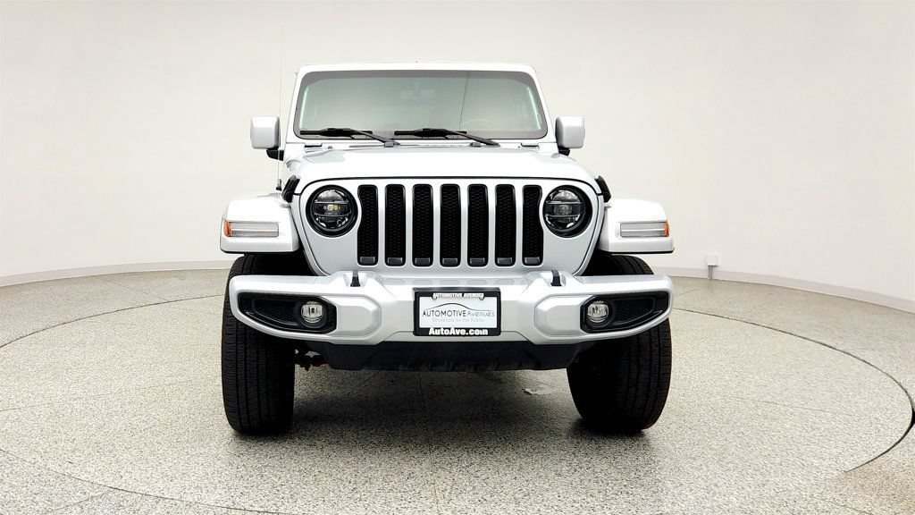 Used 2022 Jeep Wrangler Unlimited Sahara AWD/4WD image 2