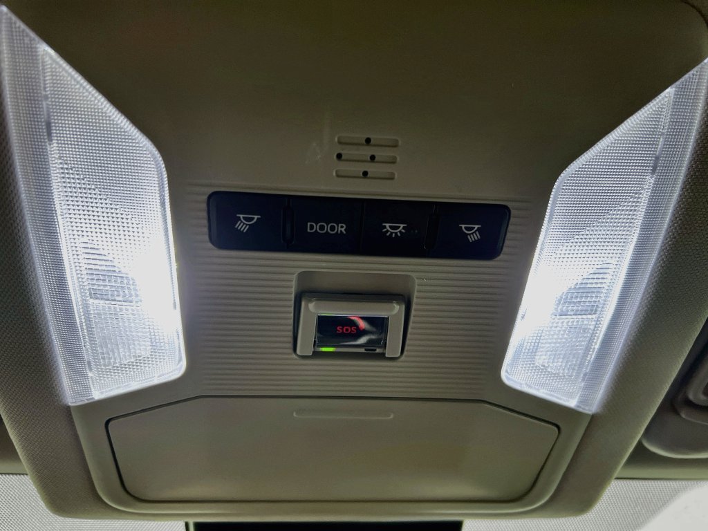 Used 2025 Toyota RAV4 XLE FWD image 18
