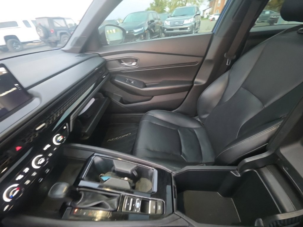 Used 2024 Honda Accord Sport image 22