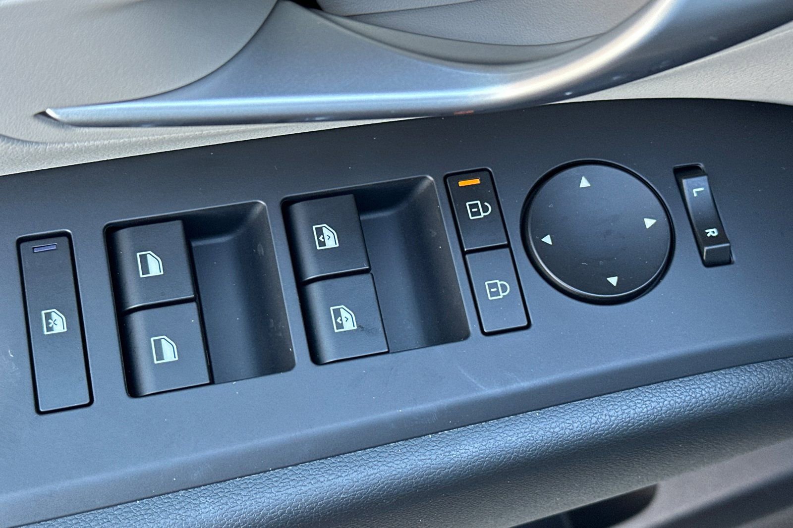 Certified 2025 Hyundai Tucson SEL image 12