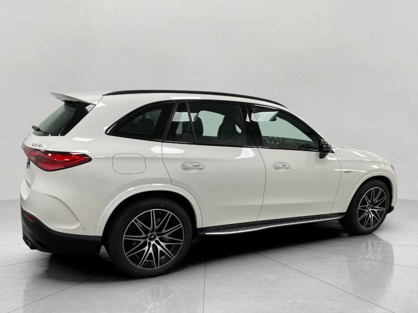 New 2026 Mercedes-Benz GLC 43 AMG 4MATIC image 2