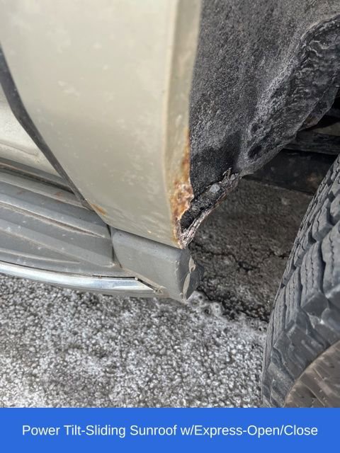 Used 2015 GMC Yukon XL SLT image 8