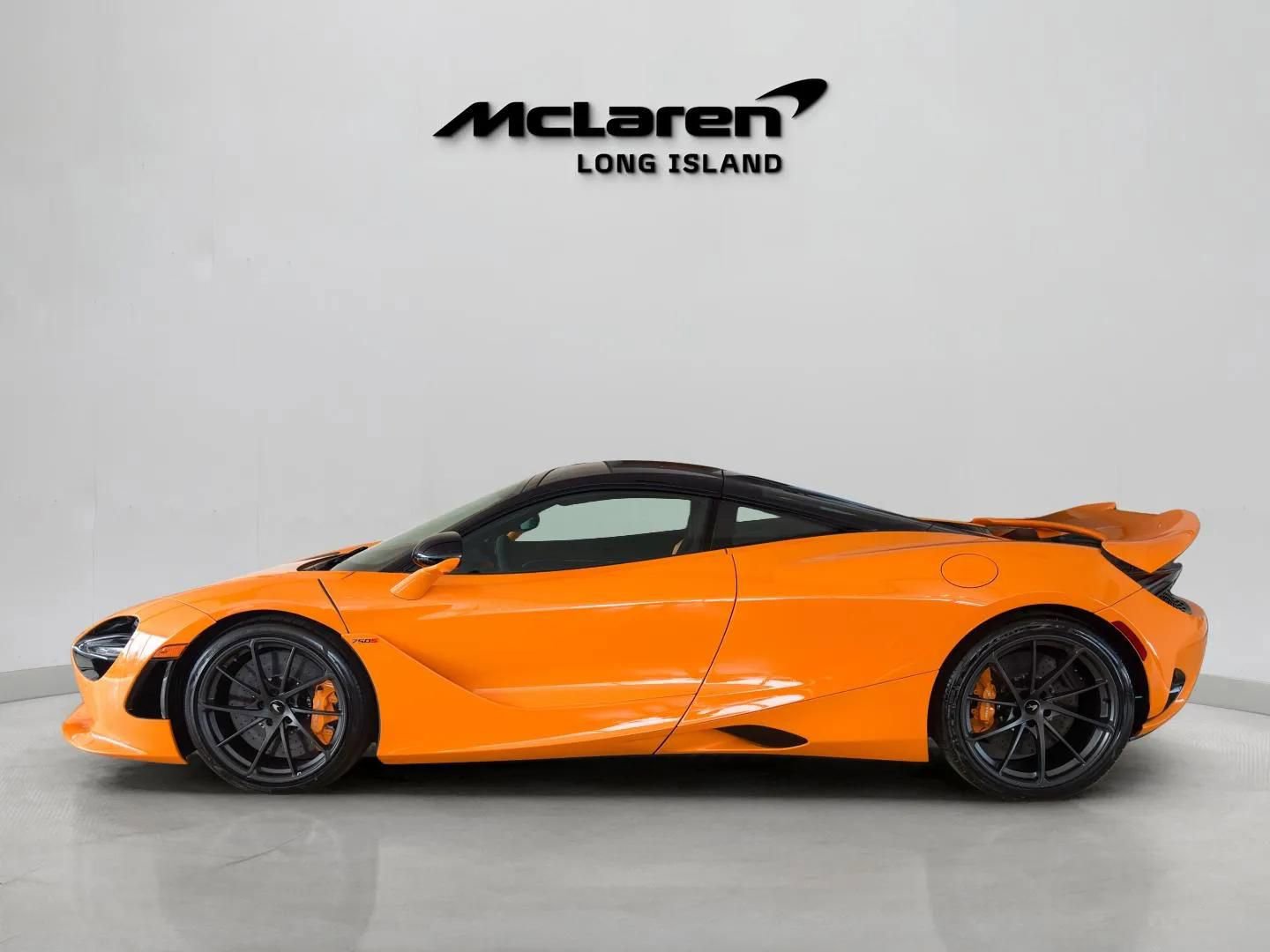 New 2026 McLaren 750S RWD image 7