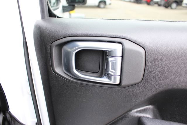 Used 2023 Jeep Gladiator Mojave w/ Cold Weather Group image 46