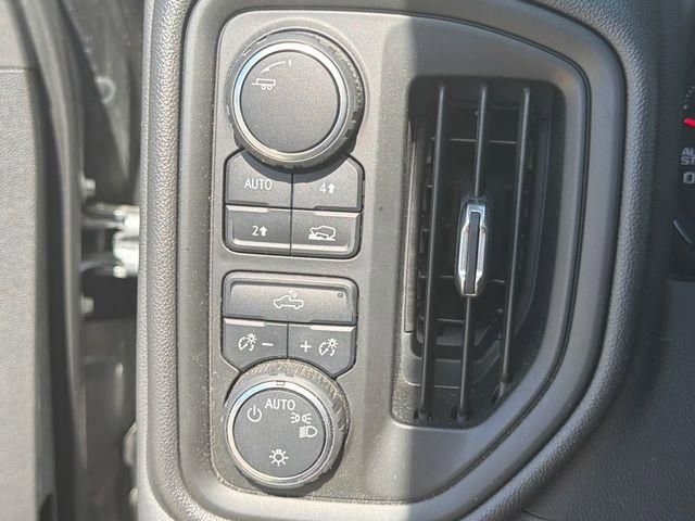 Used 2023 Chevrolet Silverado 1500 Custom AWD/4WD image 29