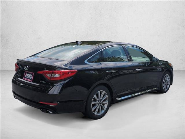 Used 2016 Hyundai Sonata Limited w/ Option Group 05 FWD image 5