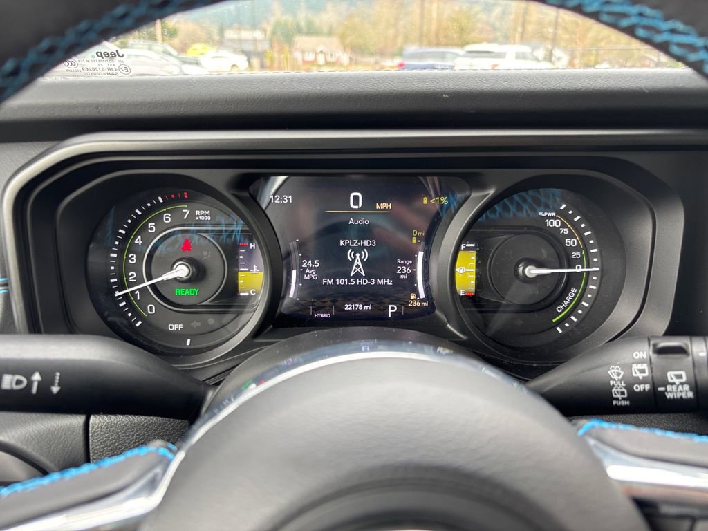 Used 2024 Jeep Wrangler High Altitude AWD/4WD image 17
