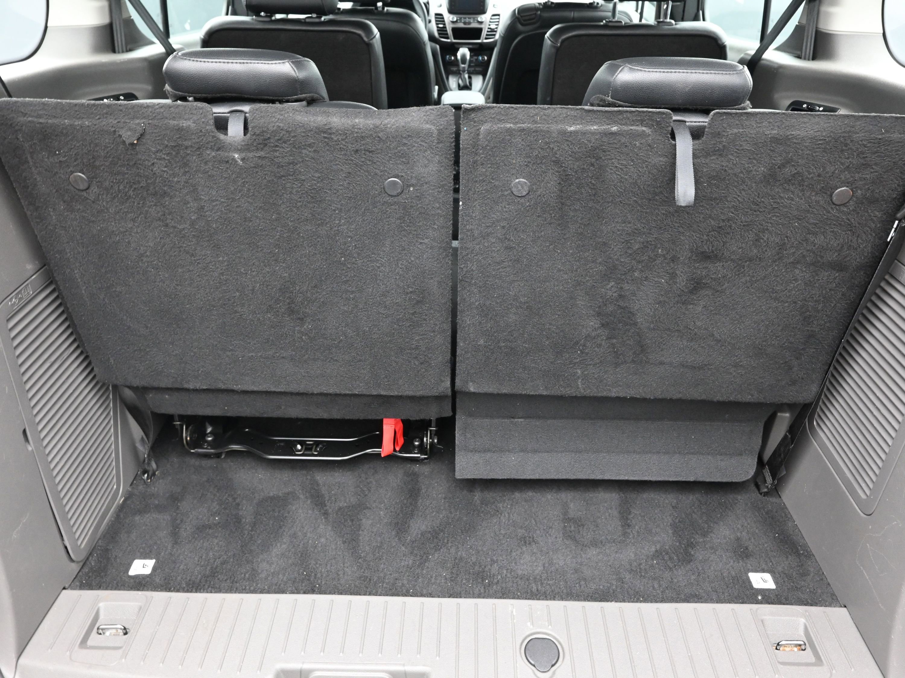 Used 2022 Ford Transit Connect XL image 27