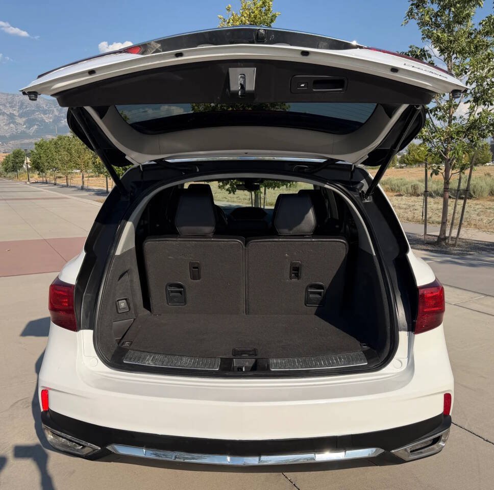 Used 2020 Acura MDX SH-AWD image 9
