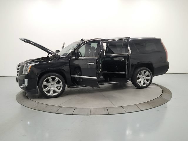 Used 2018 Cadillac Escalade ESV Luxury RWD image 13