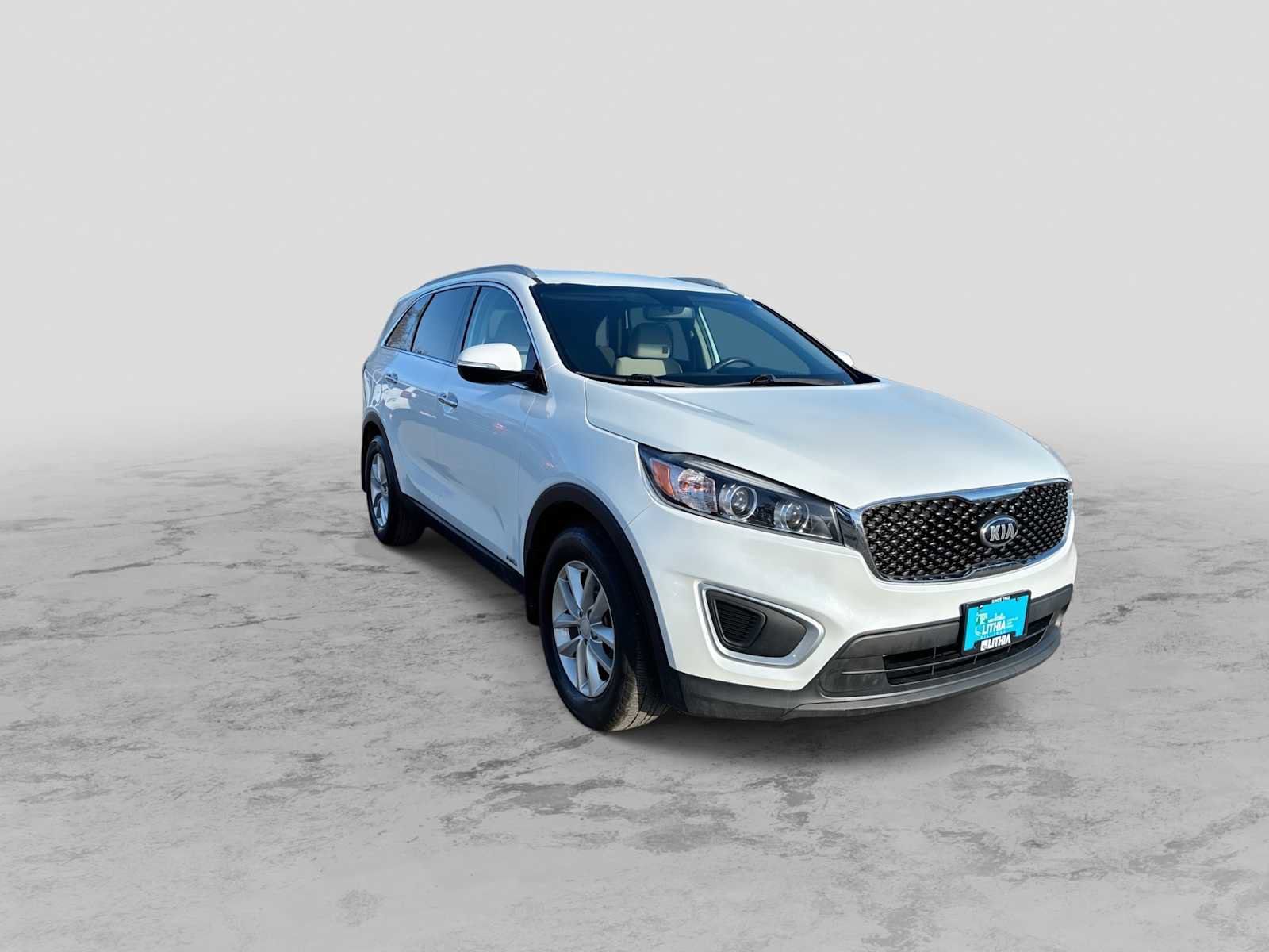Used 2018 Kia Sorento LX image 2