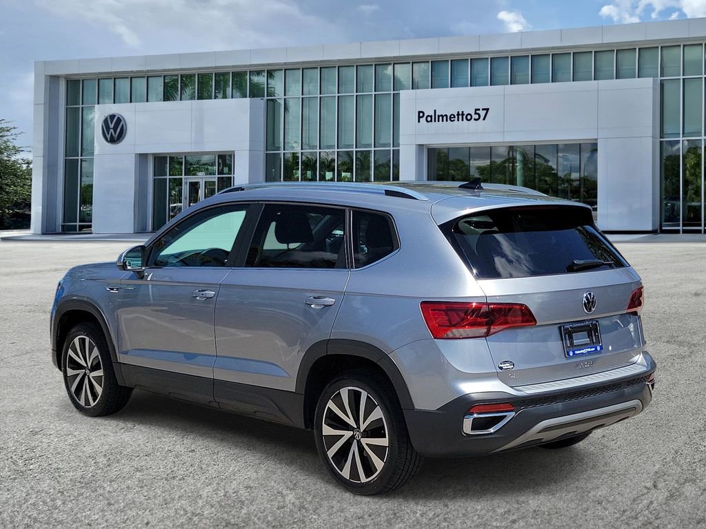 Used 2023 Volkswagen Taos SE FWD image 12