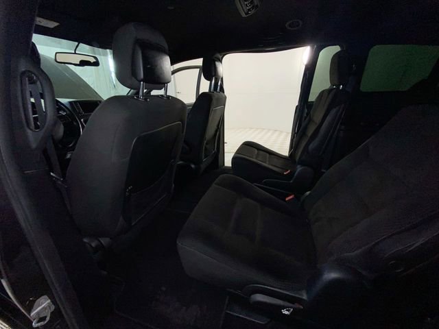 Used 2017 Dodge Grand Caravan SE FWD image 29