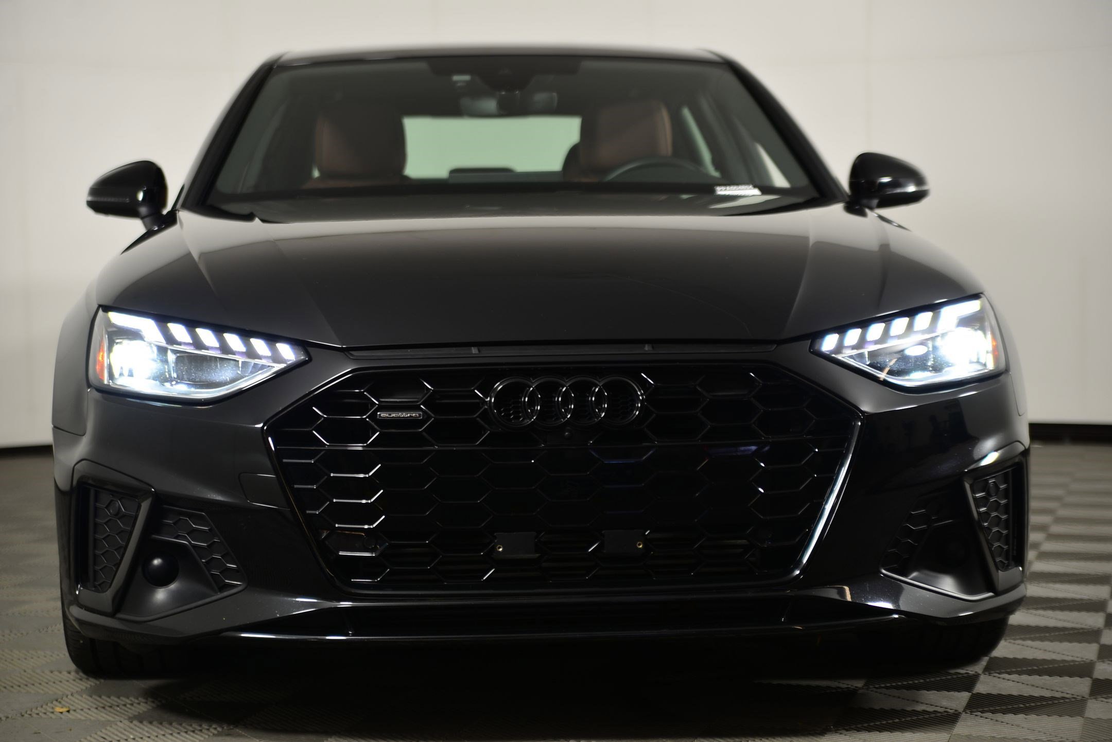 Used 2023 Audi A4 2.0T Premium Plus w/ Premium Plus Package image 5