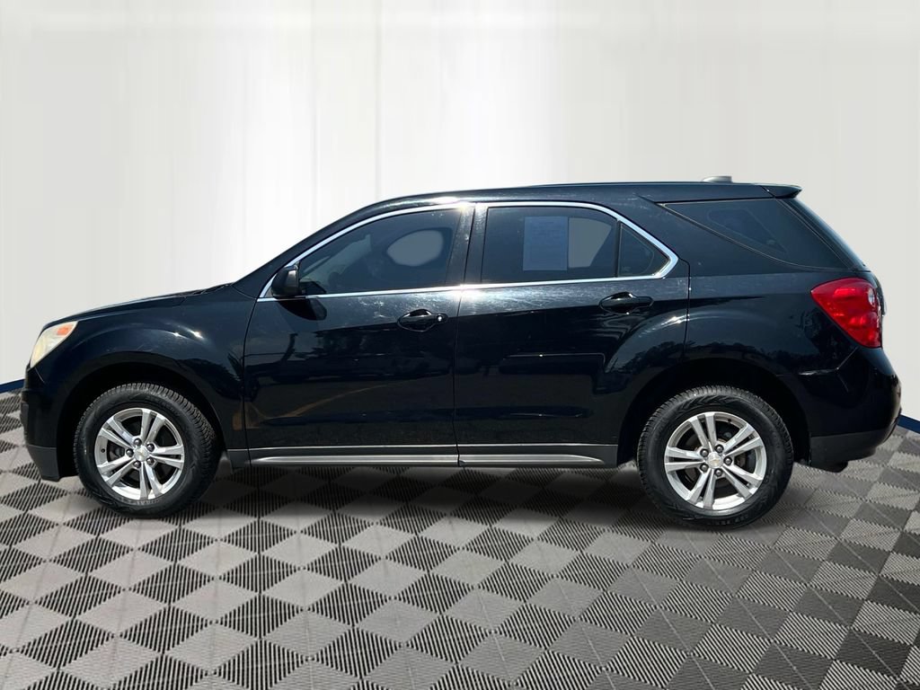 Used 2015 Chevrolet Equinox LS FWD image 2