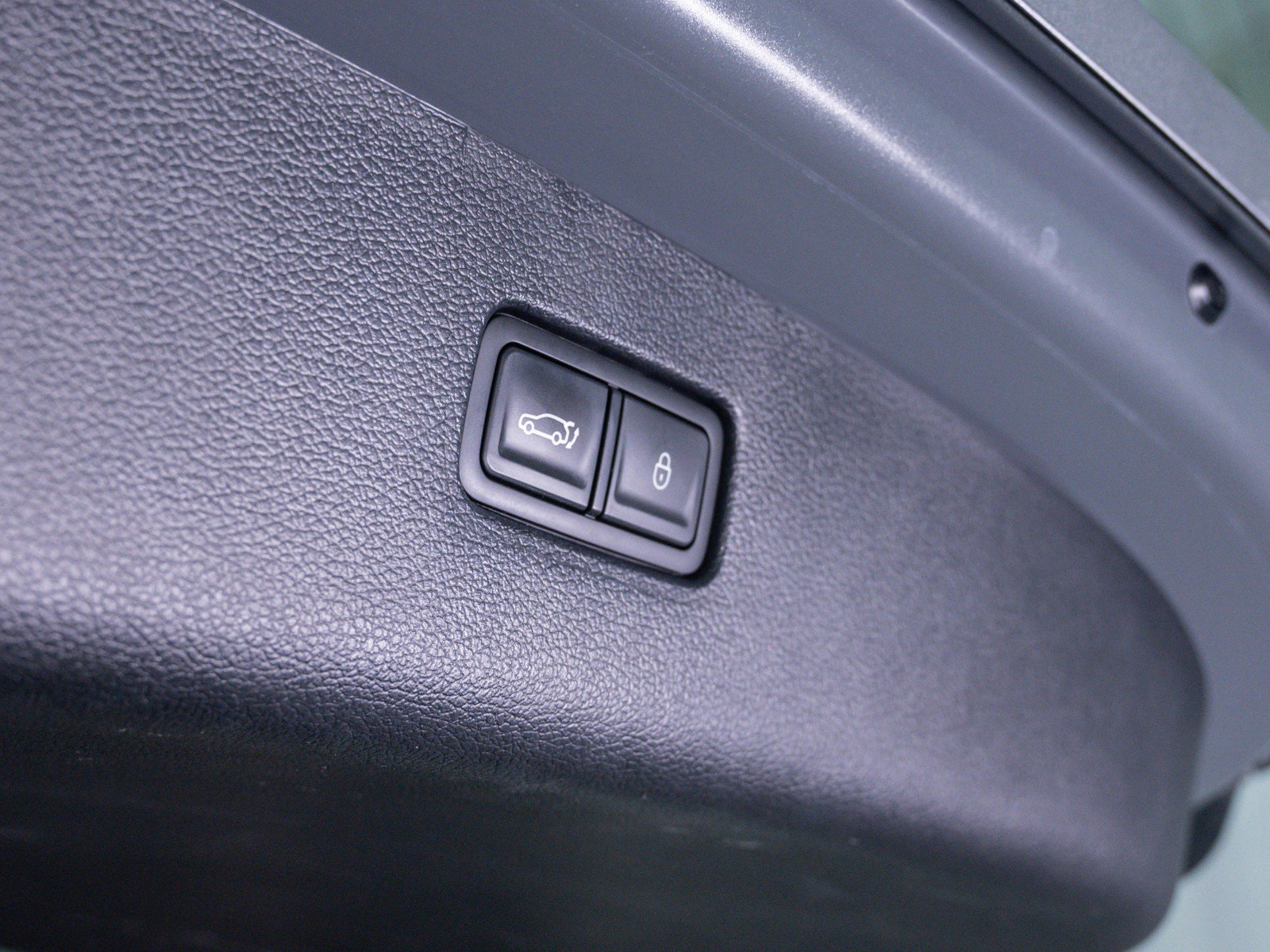 Used 2023 Genesis GV80 3.5T w/ Prestige Package AWD/4WD image 9