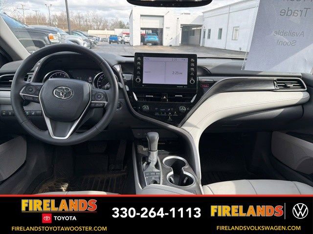 Used 2024 Toyota Camry XLE w/ Cold Weather Package image 3