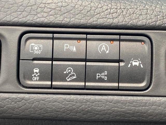Used 2024 GMC Yukon Denali w/ Denali Reserve Package AWD/4WD image 16