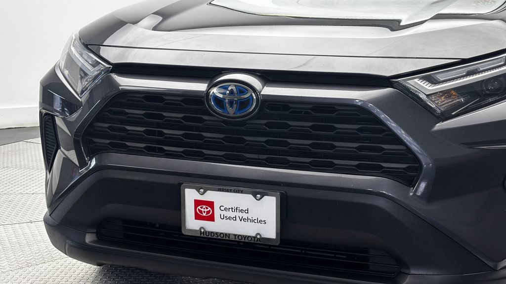 Used 2023 Toyota RAV4 XLE w/ XLE Grade Weather Package AWD/4WD image 2