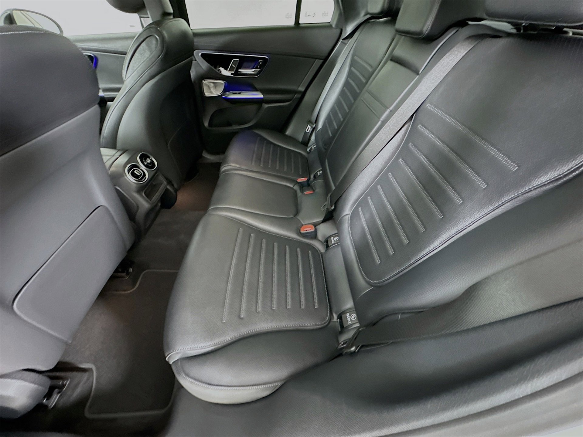 New 2026 Mercedes-Benz GLC 300 GLC 300 image 27