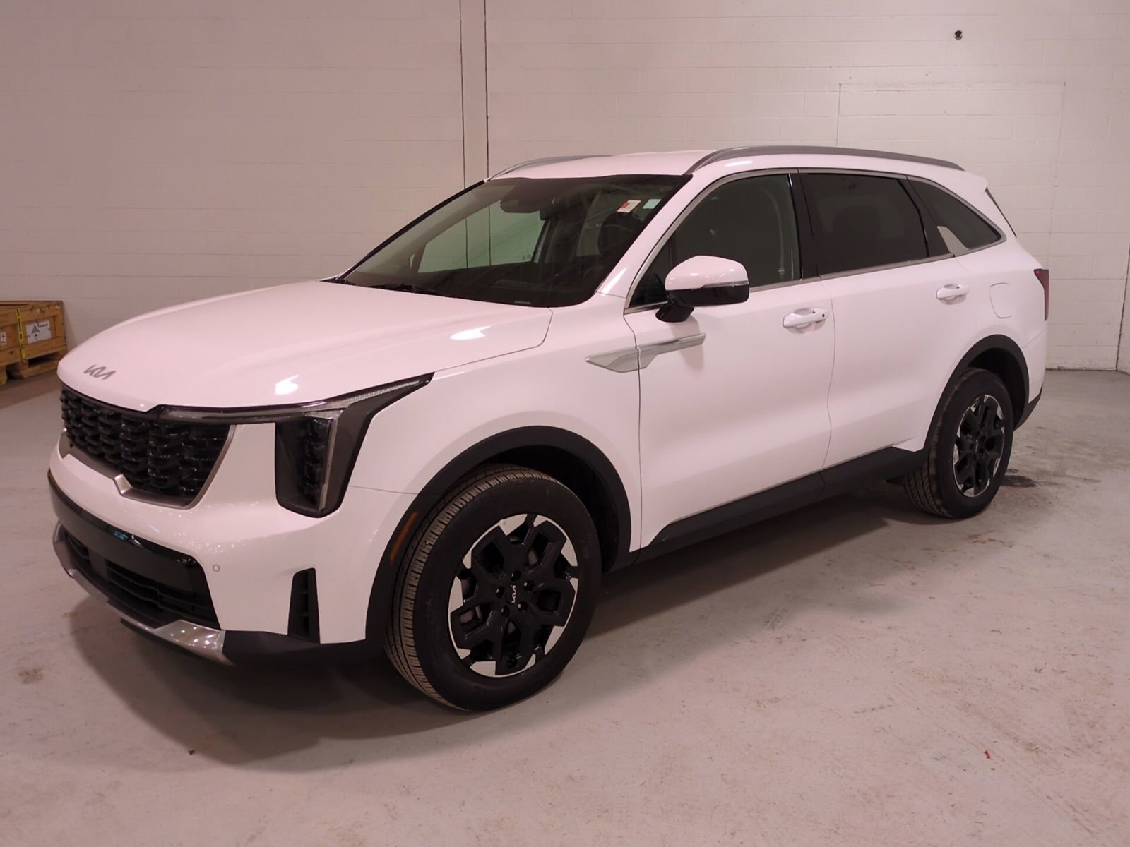 Certified 2025 Kia Sorento S AWD/4WD image 7