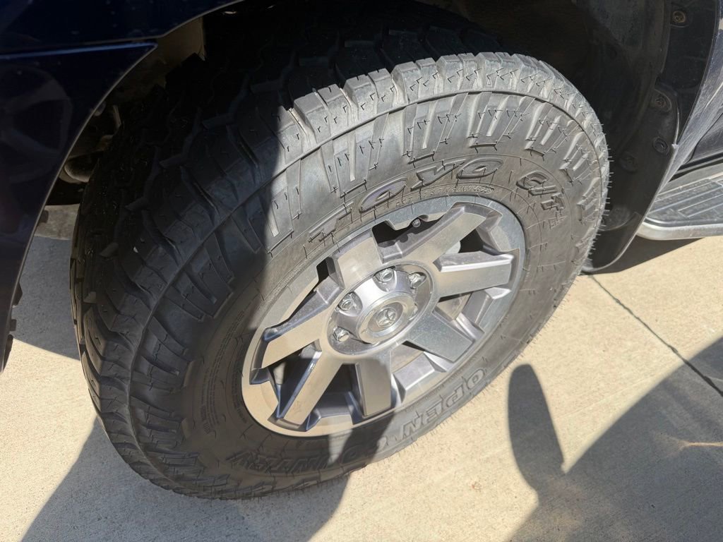 Used 2015 Toyota 4Runner Trail Premium AWD/4WD image 10