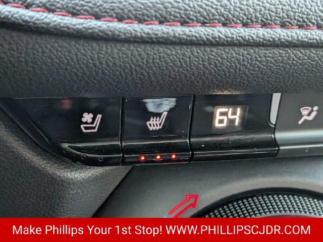 Used 2025 Chevrolet Blazer RS w/ Driver Confidence II Package FWD image 23