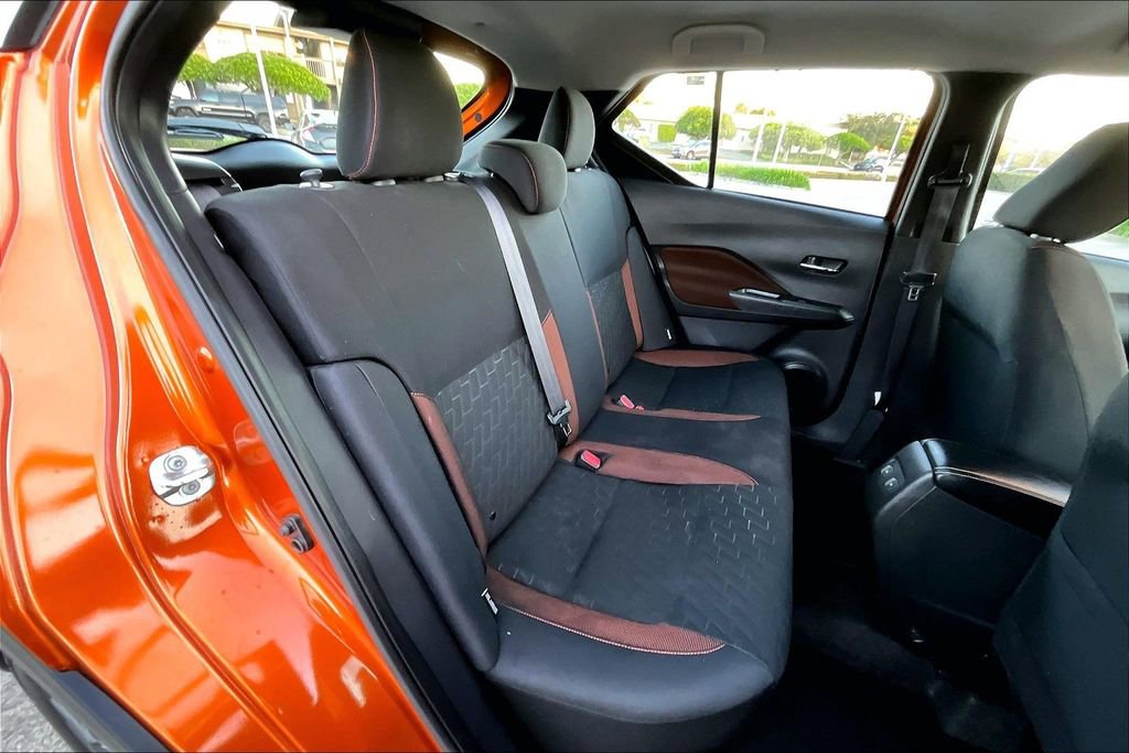 Used 2023 Nissan Kicks SR image 25